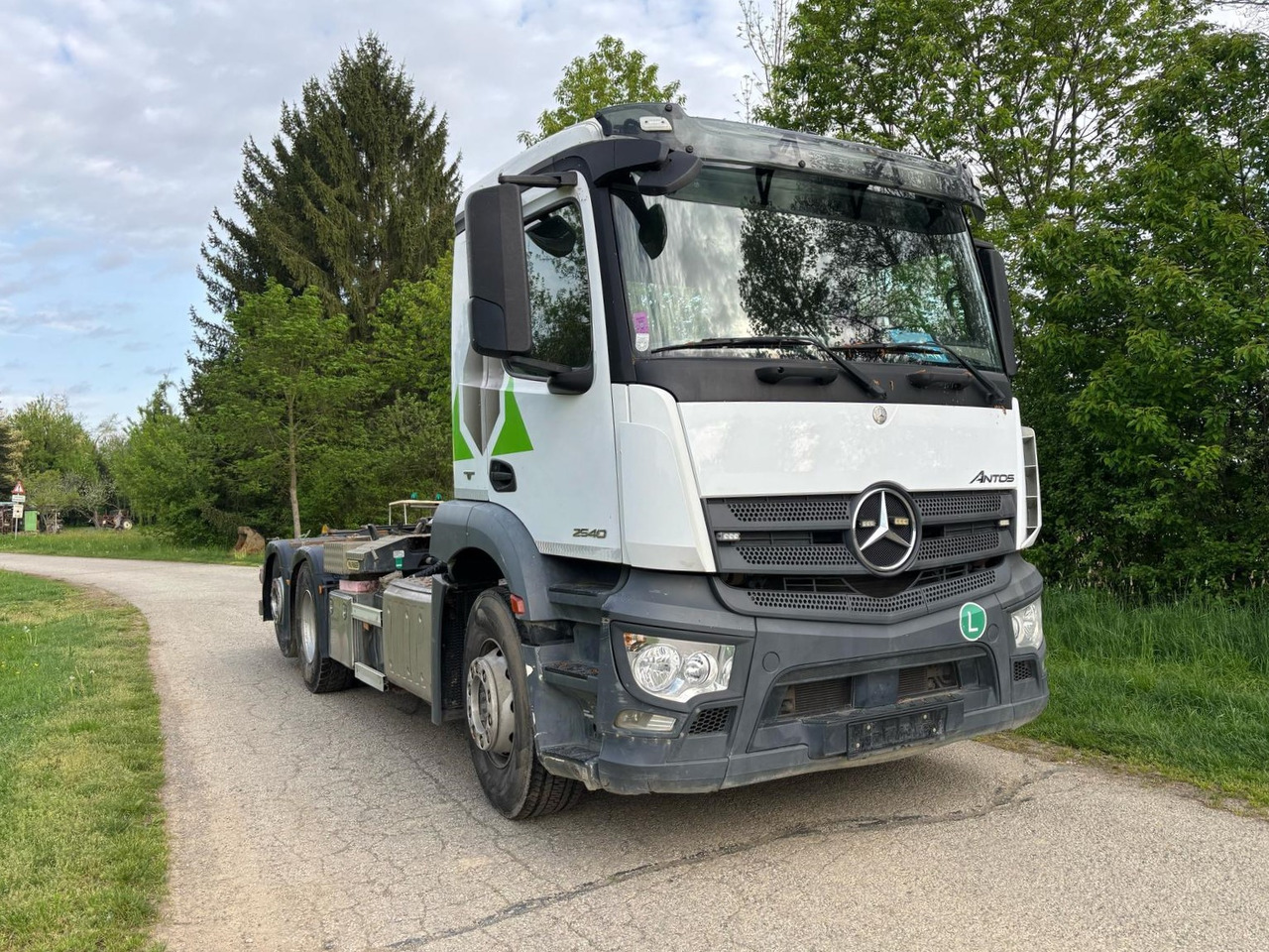 MERCEDES-BENZ Antos 2540 - Ramenový nosič kontajnerov: obrázek 5 MERCEDES-BENZ Antos 2540 - Ramenový nosič kontajnerov: obrázek 5