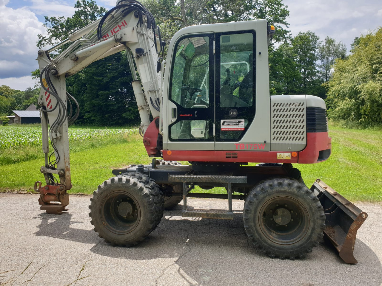 TAKEUCHI TB 175W - Kolesové rýpadlo: obrázek 1 TAKEUCHI TB 175W - Kolesové rýpadlo: obrázek 1