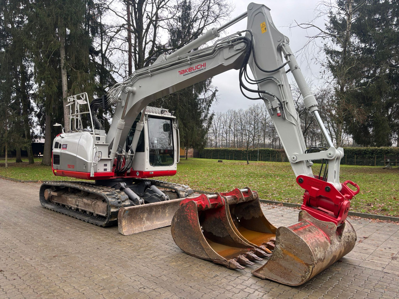 TAKEUCHI TB 2150 R - Pásové rýpadlo: obrázek 4 TAKEUCHI TB 2150 R - Pásové rýpadlo: obrázek 4
