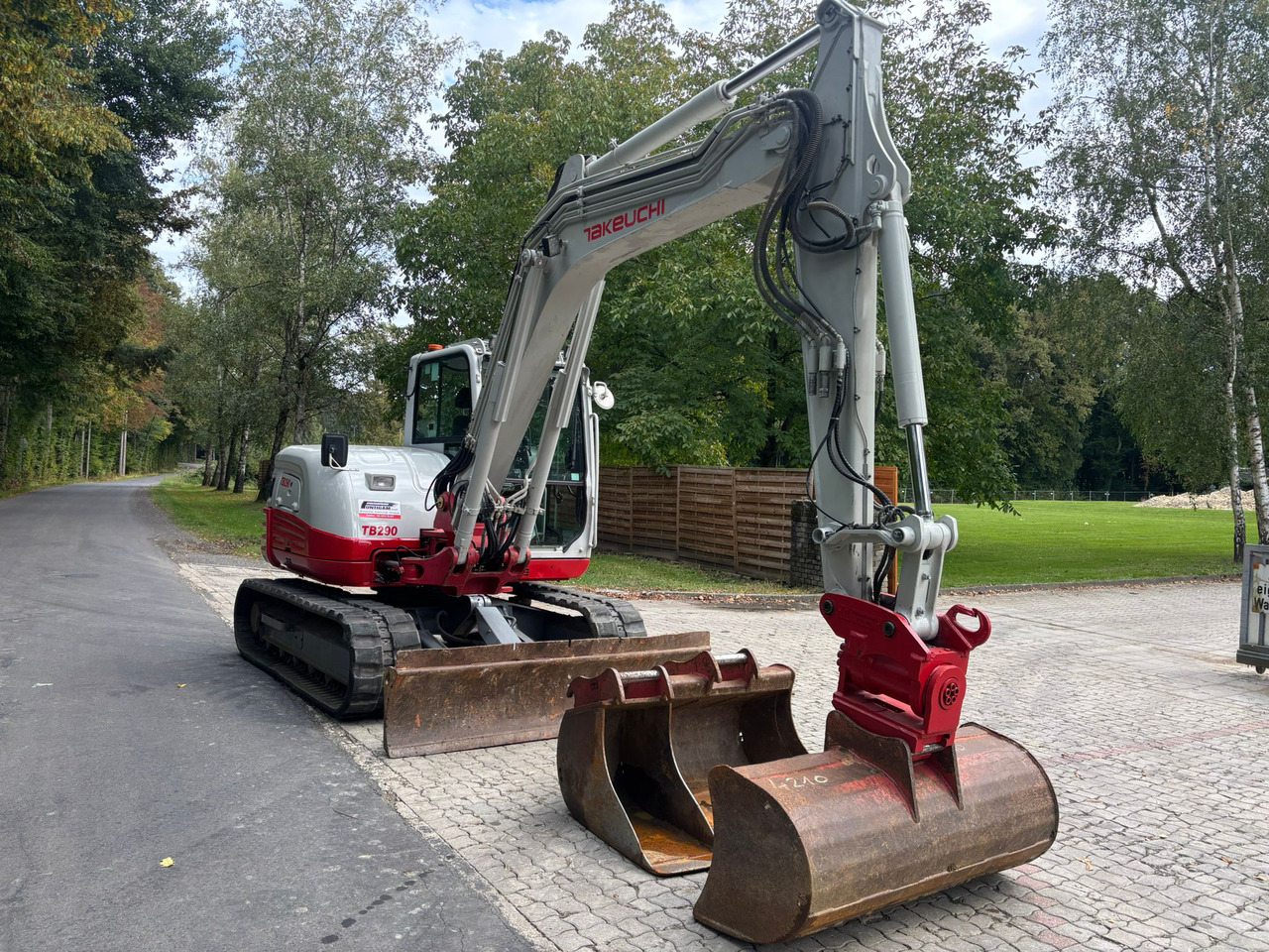 TAKEUCHI TB 290 - Mini rýpadlo: obrázek 4 TAKEUCHI TB 290 - Mini rýpadlo: obrázek 4