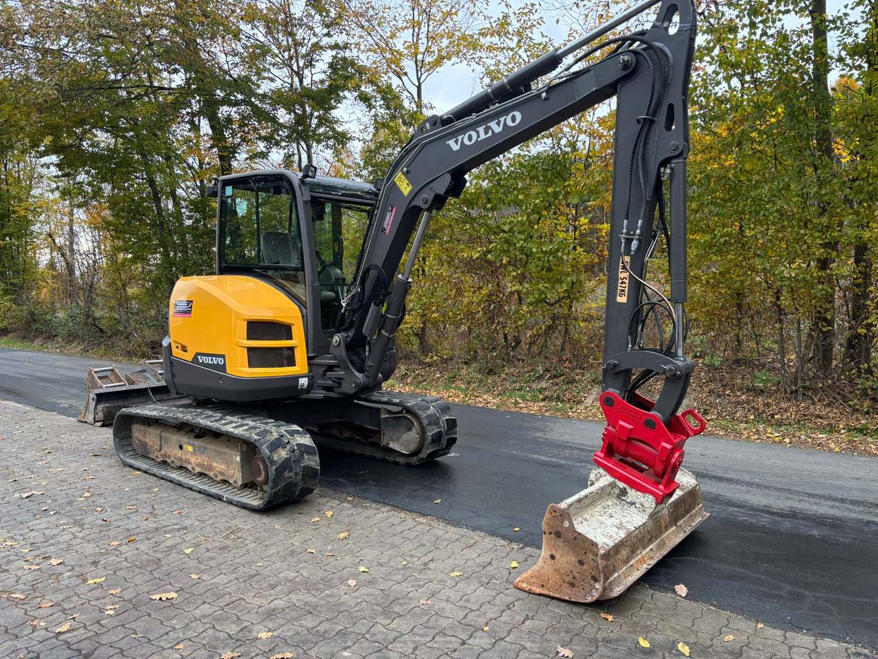 VOLVO ECR 50 D - Mini rýpadlo: obrázek 4 VOLVO ECR 50 D - Mini rýpadlo: obrázek 4