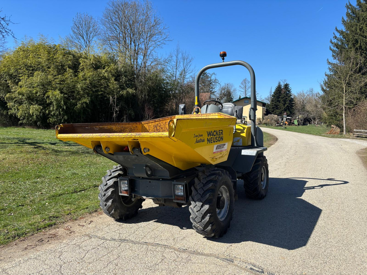 WACKER NEUSON 3001 - Mini-sklápěčka: obrázek 5 WACKER NEUSON 3001 - Mini-sklápěčka: obrázek 5