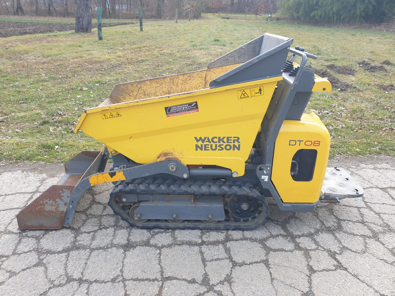WACKER Neuson DT 08 - Mini-sklápěčka: obrázek 1 WACKER Neuson DT 08 - Mini-sklápěčka: obrázek 1