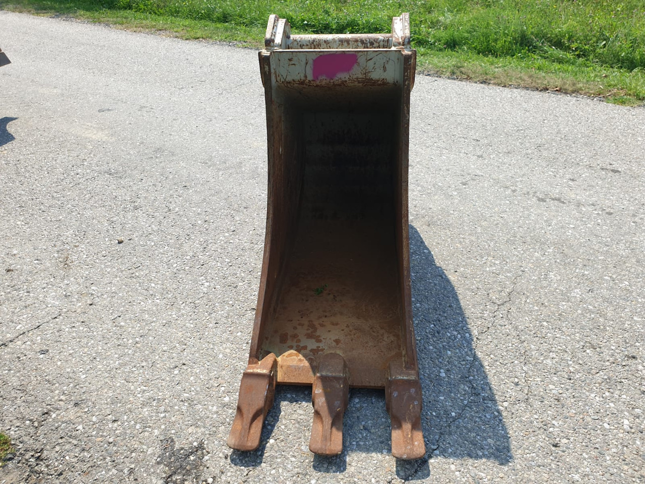 Winkelbauer Bucket 60 cm - Lžíce na bagr pro Pásové rýpadlo: obrázek 3 Winkelbauer Bucket 60 cm - Lžíce na bagr pro Pásové rýpadlo: obrázek 3