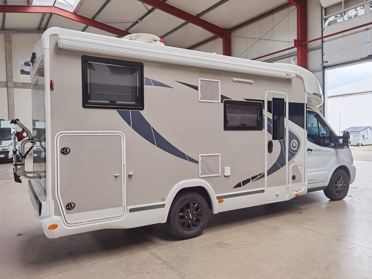 Chausson 627 GA TITANIUM -PREMIUM /EINZELBETTEN & HUBBETT - Polointegrovaný obytný vůz: obrázek 4 Chausson 627 GA TITANIUM -PREMIUM /EINZELBETTEN & HUBBETT - Polointegrovaný obytný vůz: obrázek 4