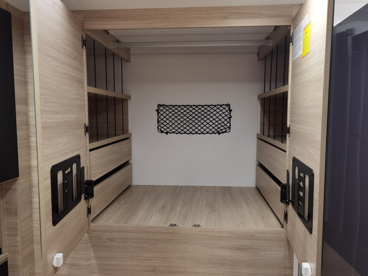 Polointegrovaný obytný vůz Chausson 640 TITANIUM / MODELL 2026 / 165PS /XXL-HUBBETT: obrázek 15