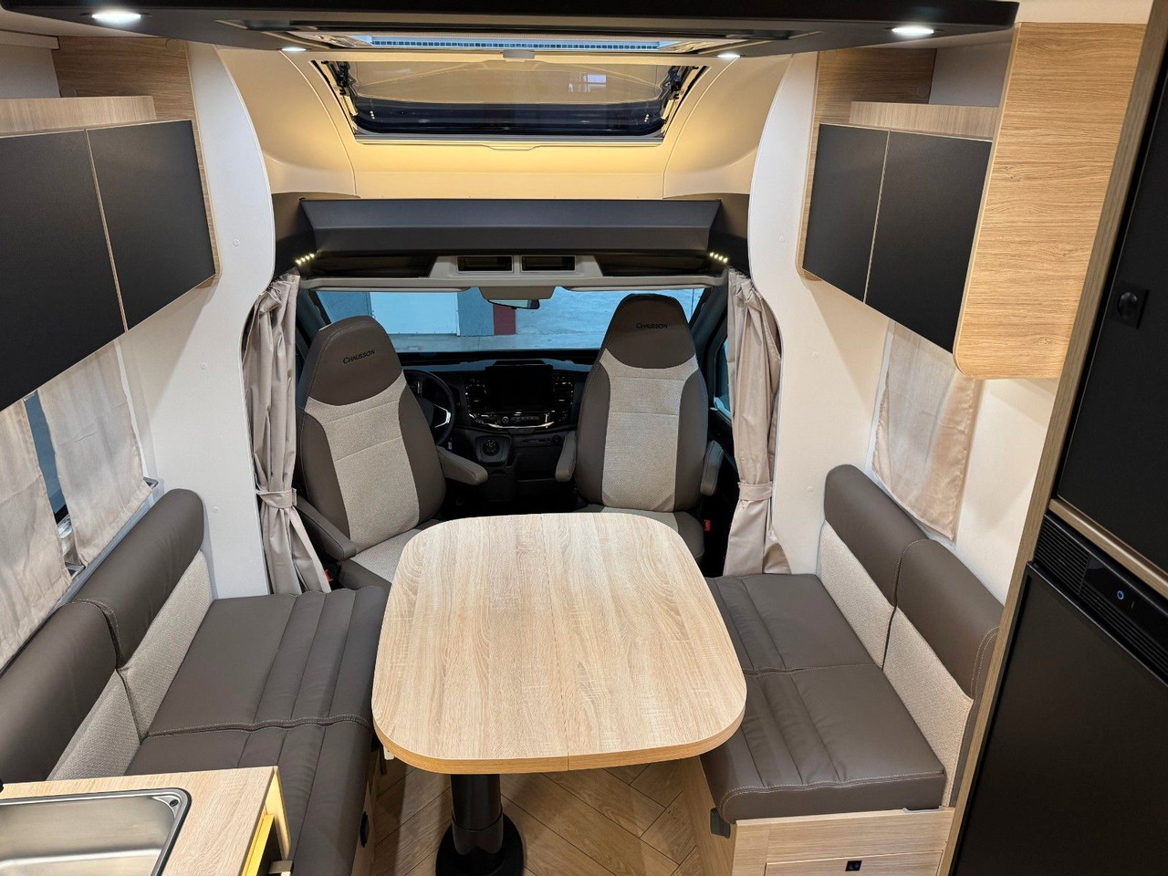 Chausson 797 TITANIUM / - 2026 - / 4.1T. / EINZELBETTEN leasing Chausson 797 TITANIUM / - 2026 - / 4.1T. / EINZELBETTEN: obrázek 17