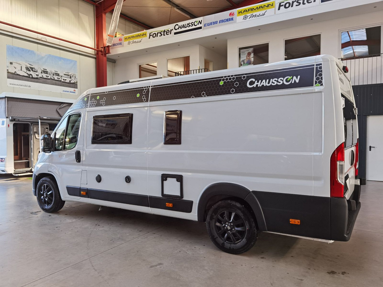 Chausson V697 FIRST LINE / -2025- / 140PS / EINZELBETTEN - Obytná dodávka: obrázek 5 Chausson V697 FIRST LINE / -2025- / 140PS / EINZELBETTEN - Obytná dodávka: obrázek 5