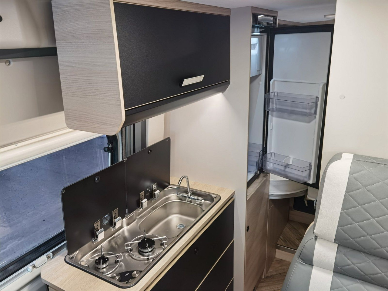 Chausson V697 SPORT LINE / 140PS-8G / EINZELBETTEN - GARA leasing Chausson V697 SPORT LINE / 140PS-8G / EINZELBETTEN - GARA: obrázek 14