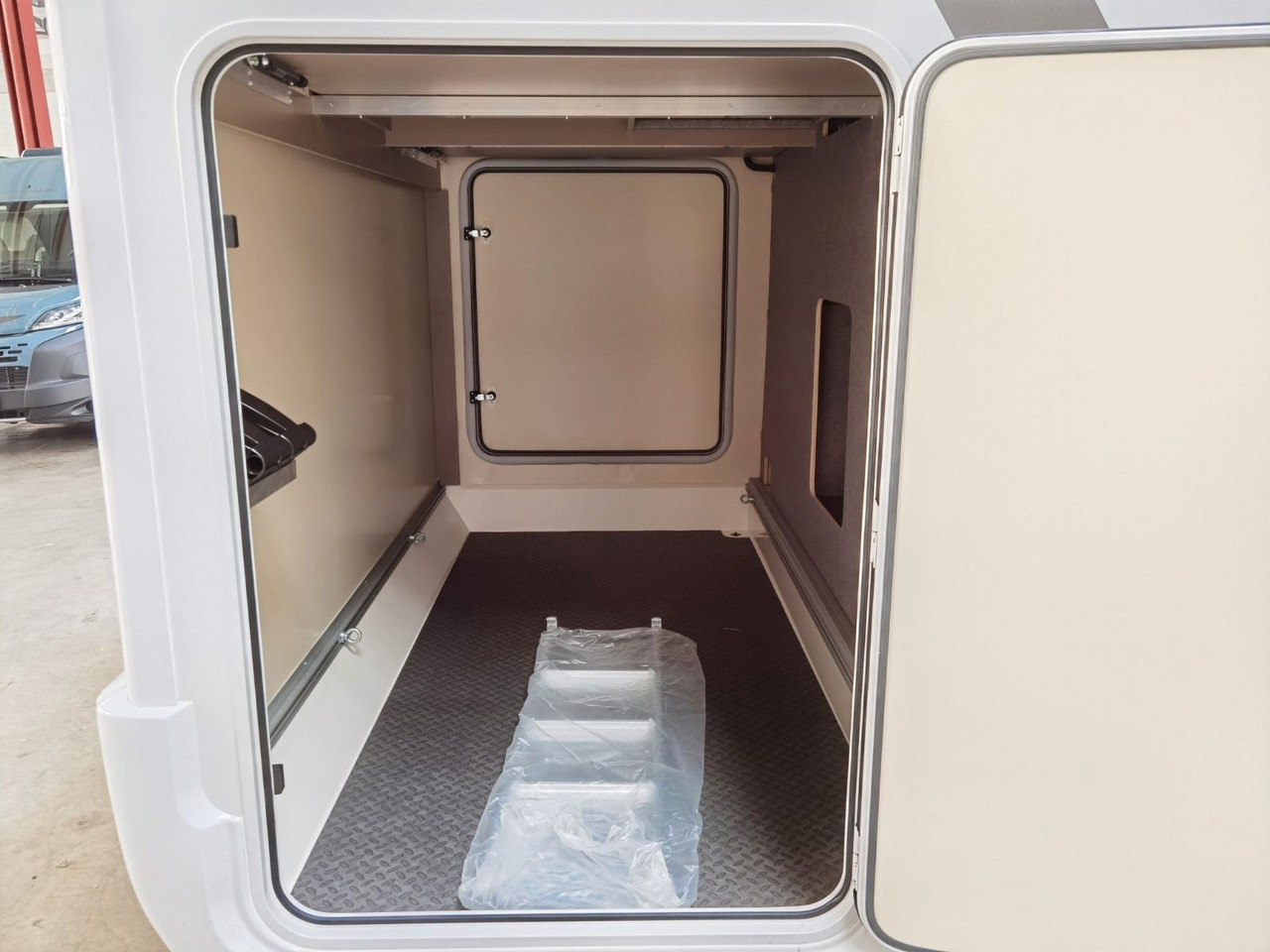 Integrovaný obytný vůz Eura Mobil INTEGRA LINE 720 EB /-2026- /8G-180PS/PLUS-PAKET: obrázek 11