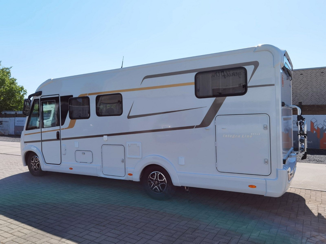Eura Mobil INTEGRA LINE 720 EF / 180PS-9G 40H /EINZELBETTEN - Integrovaný obytný vůz: obrázek 5 Eura Mobil INTEGRA LINE 720 EF / 180PS-9G 40H /EINZELBETTEN - Integrovaný obytný vůz: obrázek 5