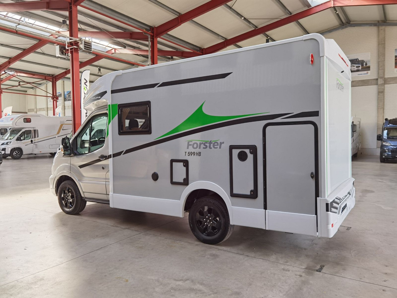Forster T 599 HB COUPÈ /MODELL 2026 / HECKBETT & HUBBETT - Polointegrovaný obytný vůz: obrázek 5 Forster T 599 HB COUPÈ /MODELL 2026 / HECKBETT & HUBBETT - Polointegrovaný obytný vůz: obrázek 5