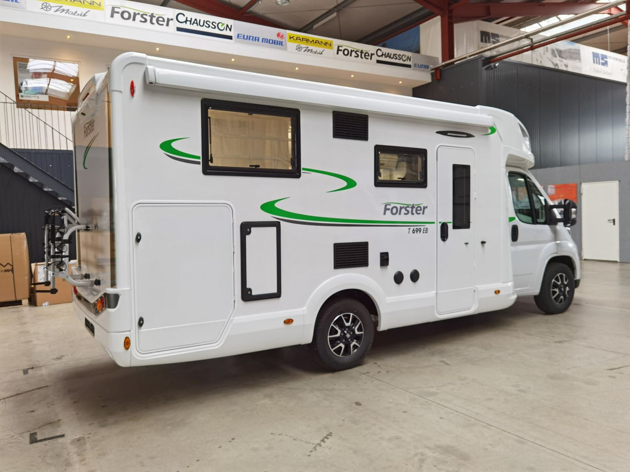 Forster T 699 EB /MODELL 2025/EINZELBETT/AUTOMATIK - Polointegrovaný obytný vůz: obrázek 5 Forster T 699 EB /MODELL 2025/EINZELBETT/AUTOMATIK - Polointegrovaný obytný vůz: obrázek 5