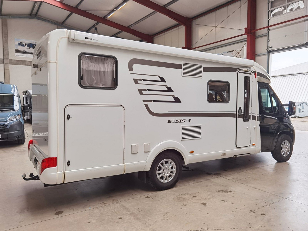 HYMER / ERIBA / HYMERCAR EXSIS T 588 / SAT / AHK / NAVI / EINZELBETTEN - Polointegrovaný obytný vůz: obrázek 4 HYMER / ERIBA / HYMERCAR EXSIS T 588 / SAT / AHK / NAVI / EINZELBETTEN - Polointegrovaný obytný vůz: obrázek 4