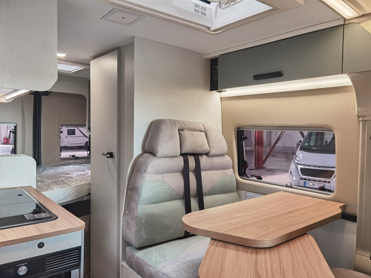 Obytná dodávka Karmann DAVIS 540 TRENDSTYLE / -2026- / 140PS-AUTOMATIK: obrázek 13 Obytná dodávka Karmann DAVIS 540 TRENDSTYLE / -2026- / 140PS-AUTOMATIK: obrázek 13