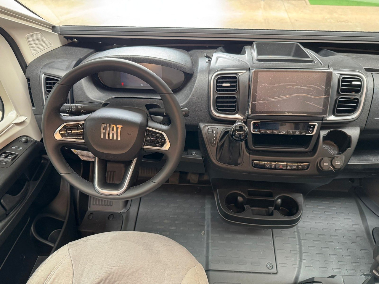 Obytná dodávka Karmann DAVIS 590 LIFESTYLE / MODELL 2026 /8-G.AUTOMATIK: obrázek 25