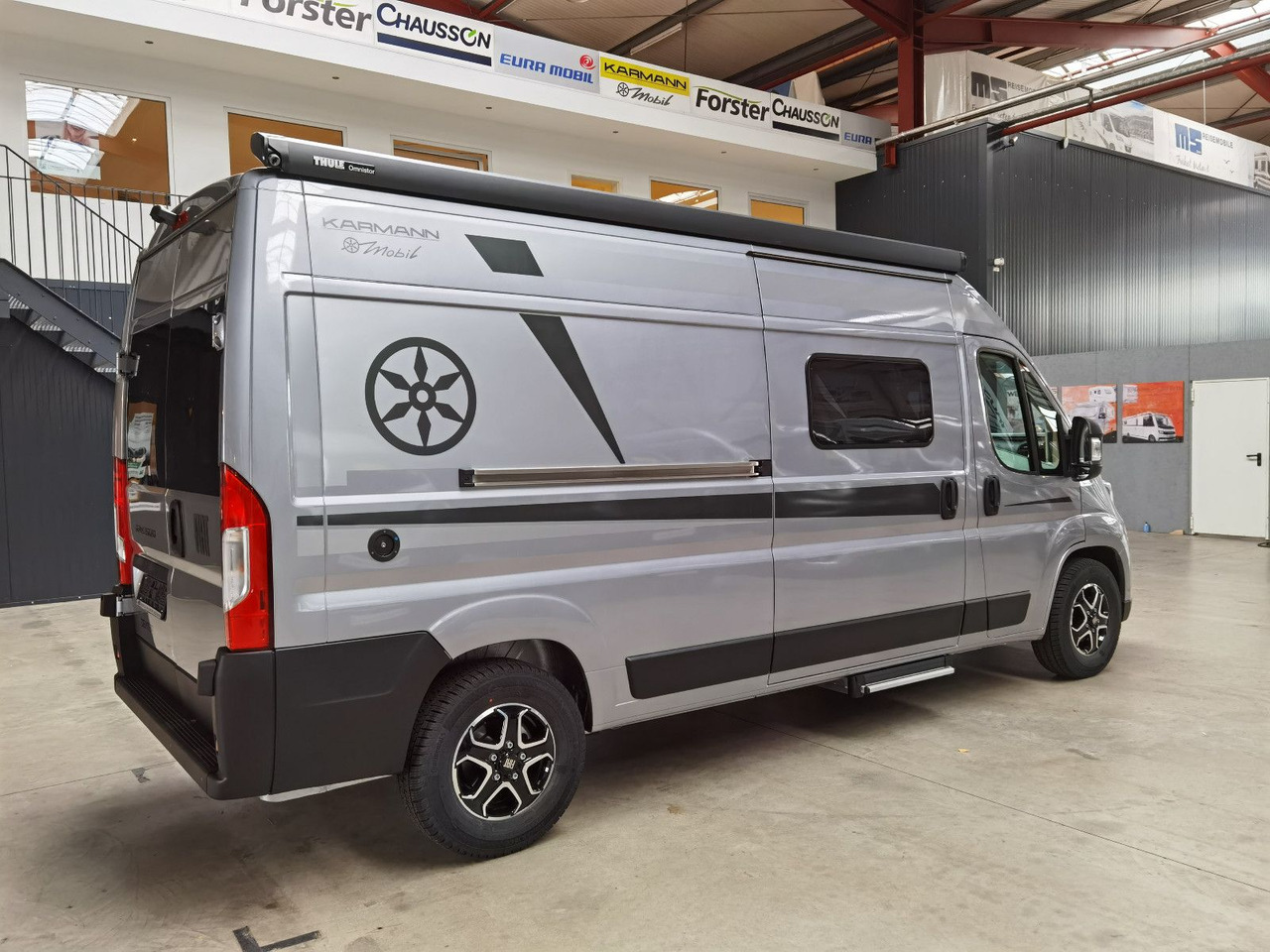 Karmann DEXTER 600 /- 2026-/ 8G.AUTOMATIK/ EINZELBETTEN - Obytná dodávka: obrázek 4 Karmann DEXTER 600 /- 2026-/ 8G.AUTOMATIK/ EINZELBETTEN - Obytná dodávka: obrázek 4