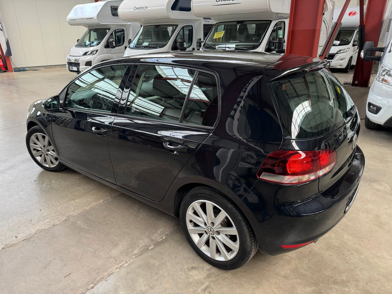 Volkswagen Golf 1.4 TSI DSG 90 kW HIGHLINE / 1.HAND / - Hatchback: obrázek 3 Volkswagen Golf 1.4 TSI DSG 90 kW HIGHLINE / 1.HAND / - Hatchback: obrázek 3