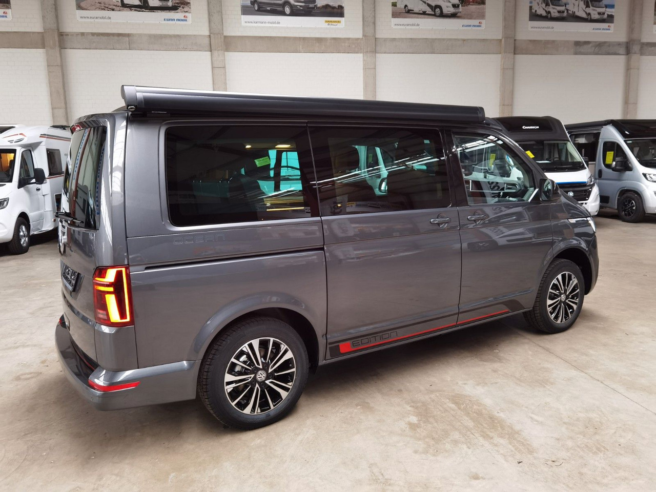 Volkswagen T6.1 CALIFORNIA OCEAN EDITION / DSG / NAVI / ACC - Obytná dodávka: obrázek 4 Volkswagen T6.1 CALIFORNIA OCEAN EDITION / DSG / NAVI / ACC - Obytná dodávka: obrázek 4