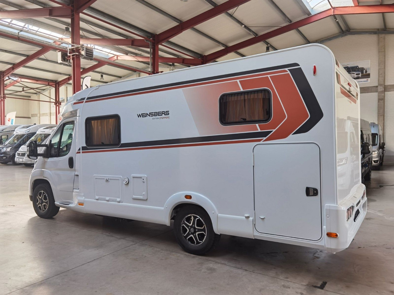 Weinsberg CARACOMPACT 600 MEG EDITION PEPPER / MODELL 2025 - Polointegrovaný obytný vůz: obrázek 5 Weinsberg CARACOMPACT 600 MEG EDITION PEPPER / MODELL 2025 - Polointegrovaný obytný vůz: obrázek 5