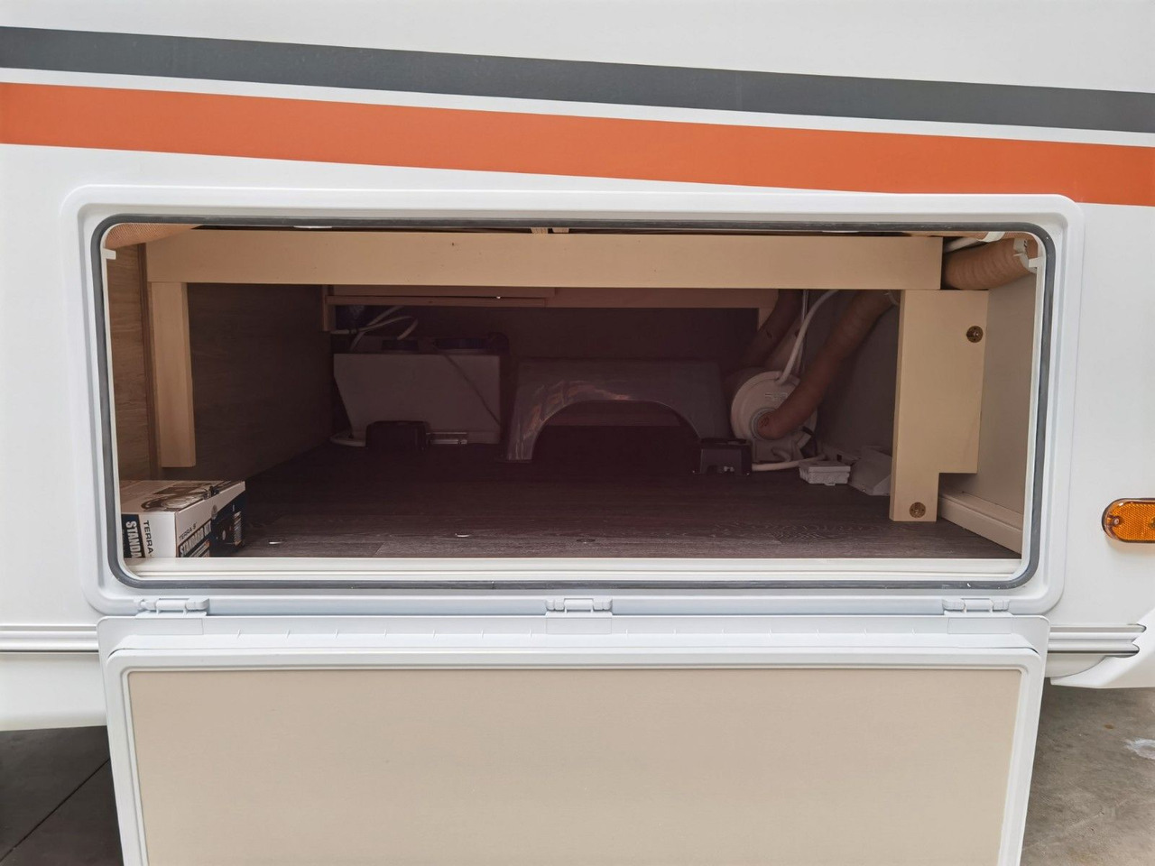 Karavan Weinsberg CARAONE 390 QD  / -2026 -/ ALLE PAKETE: obrázek 12