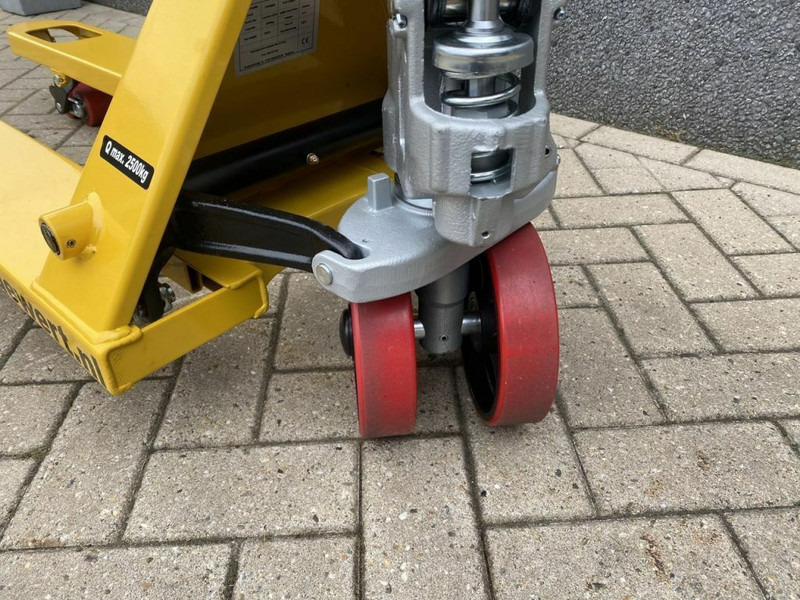 Diversen palletwagen handpalletwagen pompwagen 2.5 ton transpallet - Paletový vozík: obrázek 5 Diversen palletwagen handpalletwagen pompwagen 2.5 ton transpallet - Paletový vozík: obrázek 5