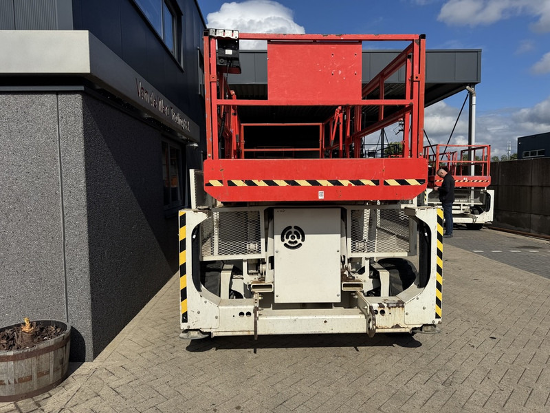 Genie GS 3390 RT Schaarhoogwerker / Scissor Lift / Arbeitsbuhne 12mtr werkhoogte 4x4 Deutz DIESEL 2013 - Nůžková plošina: obrázek 3 Genie GS 3390 RT Schaarhoogwerker / Scissor Lift / Arbeitsbuhne 12mtr werkhoogte 4x4 Deutz DIESEL 2013 - Nůžková plošina: obrázek 3