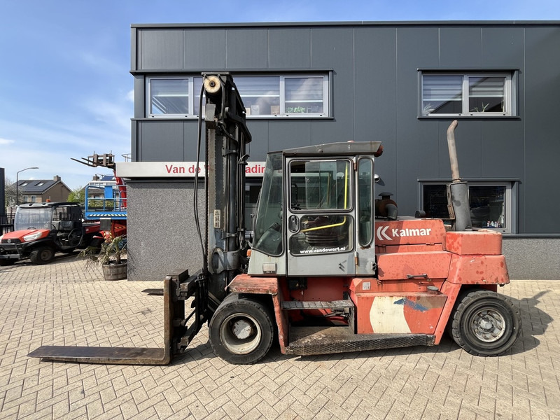 Kalmar DCD80/900 - Dieselový vysokozdvižný vozík: obrázek 1 Kalmar DCD80/900 - Dieselový vysokozdvižný vozík: obrázek 1