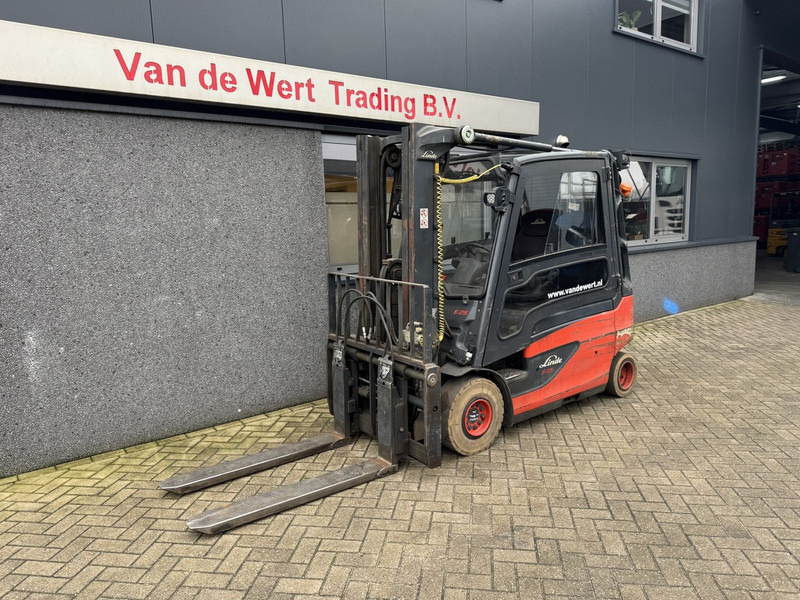 Linde E 25 L - Elektrický vysokozdvižný vozík: obrázek 3 Linde E 25 L - Elektrický vysokozdvižný vozík: obrázek 3