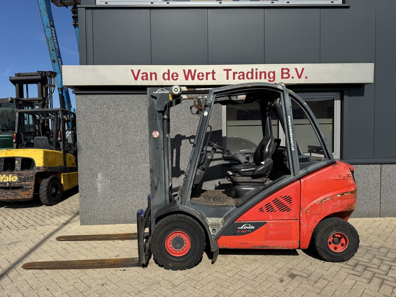 Linde H30D-02 Triplo 465 Freelift / Sideshift / VW Diesel 2014 - Dieselový vysokozdvižný vozík: obrázek 1 Linde H30D-02 Triplo 465 Freelift / Sideshift / VW Diesel 2014 - Dieselový vysokozdvižný vozík: obrázek 1