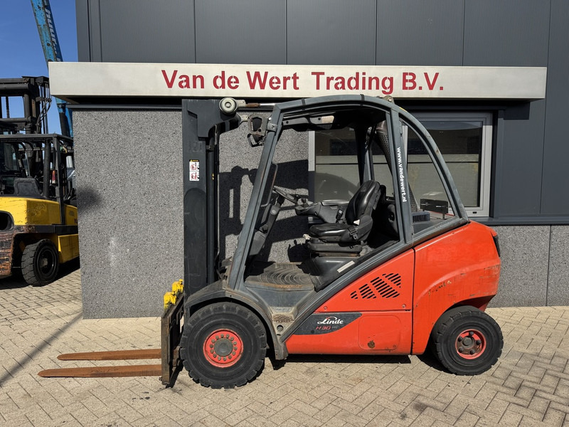 Linde H30D-02 Triplo 465 Freelift / Sideshift / VW Diesel 2014 - Dieselový vysokozdvižný vozík: obrázek 1 Linde H30D-02 Triplo 465 Freelift / Sideshift / VW Diesel 2014 - Dieselový vysokozdvižný vozík: obrázek 1