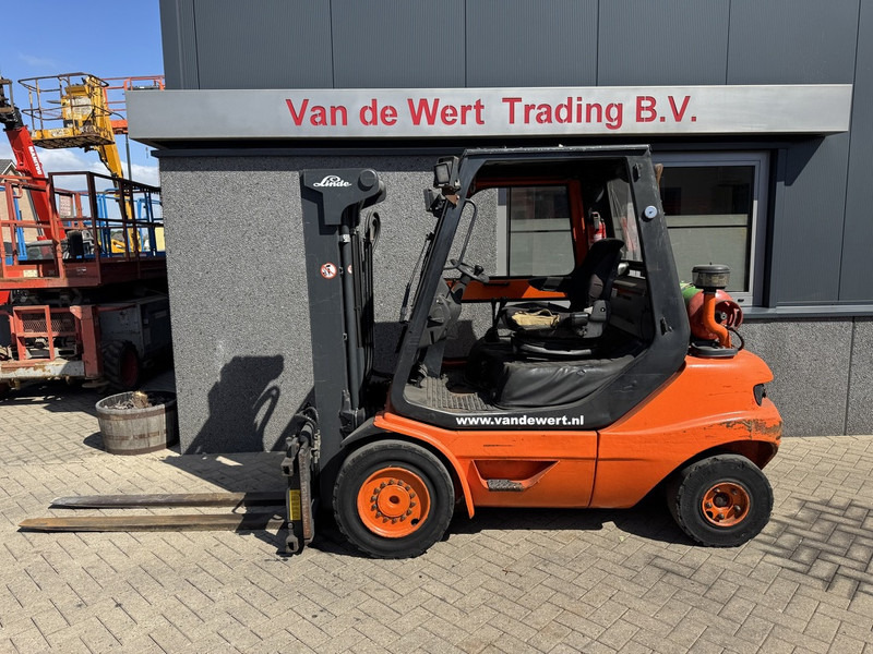 Linde H30T- 03 - Plynový vysokozdvižný vozík: obrázek 1 Linde H30T- 03 - Plynový vysokozdvižný vozík: obrázek 1