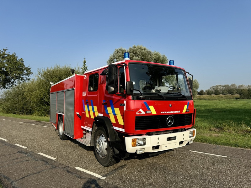 Mercedes-Benz 1124 - Hasičský vůz: obrázek 2 Mercedes-Benz 1124 - Hasičský vůz: obrázek 2