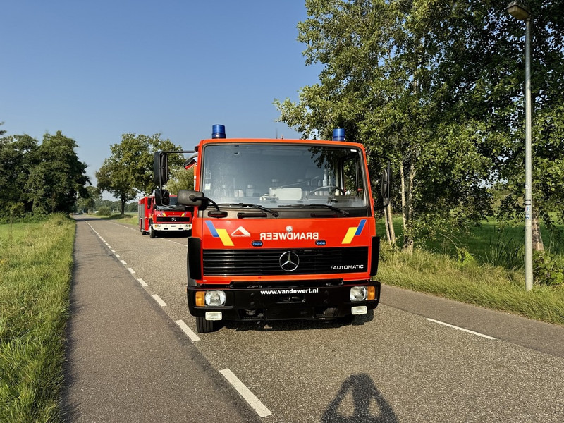 Mercedes-Benz 817 - Hasičský vůz: obrázek 3 Mercedes-Benz 817 - Hasičský vůz: obrázek 3