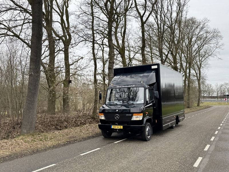 Mercedes-Benz vario 814 D - Skříňový nákladní auto: obrázek 2 Mercedes-Benz vario 814 D - Skříňový nákladní auto: obrázek 2