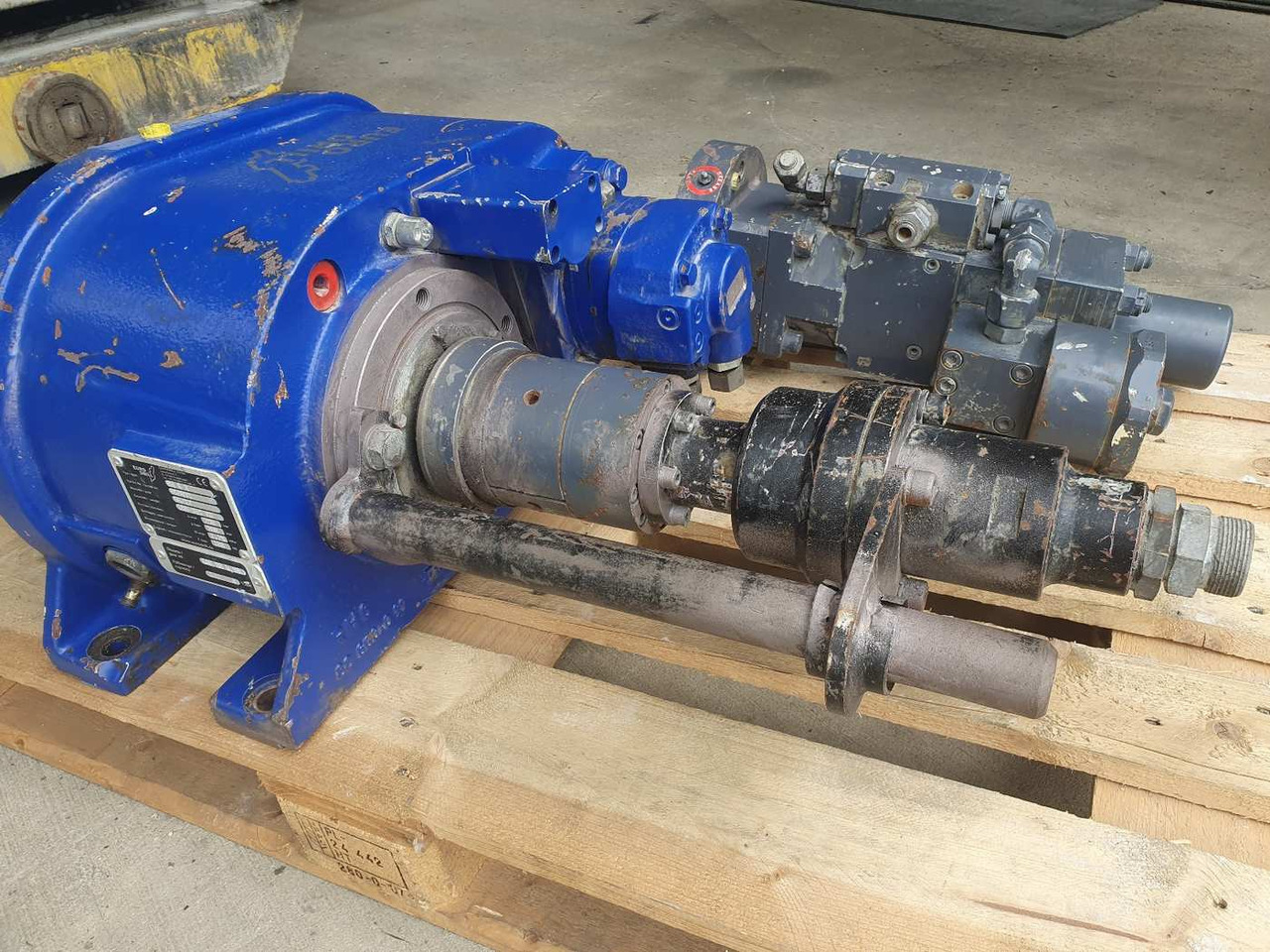 Eurodrill RH6X drifter - Vrtná souprava: obrázek 5 Eurodrill RH6X drifter - Vrtná souprava: obrázek 5