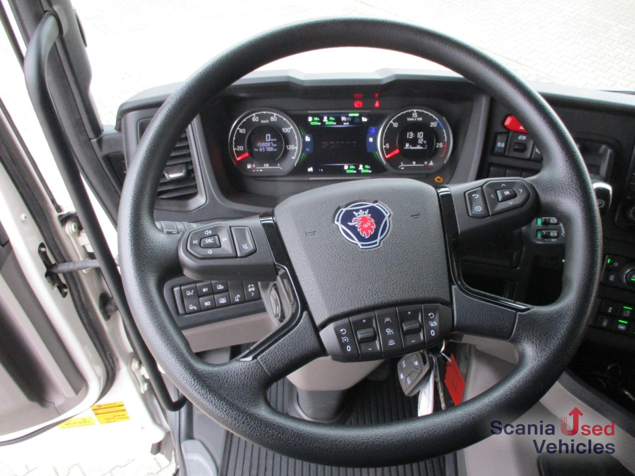 SCANIA R 460 A4x2NA / Hydraulik - Tahač: obrázek 2 SCANIA R 460 A4x2NA / Hydraulik - Tahač: obrázek 2