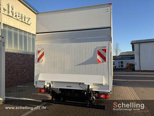 FUSO 7C18 - Skříňový nákladní auto: obrázek 3 FUSO 7C18 - Skříňový nákladní auto: obrázek 3