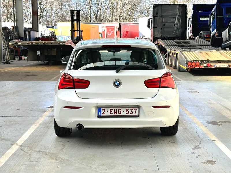 BMW 1-serie EURO 6B - Sedan: obrázek 4 BMW 1-serie EURO 6B - Sedan: obrázek 4