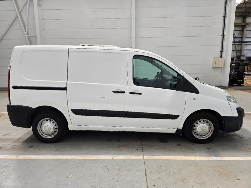 Citroën Jumpy AIRCO / CARRIER NEOS - Chladící dodávka: obrázek 4 Citroën Jumpy AIRCO / CARRIER NEOS - Chladící dodávka: obrázek 4