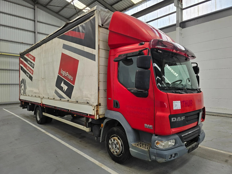 DAF LF 45 220 / EURO 5 / AIRCO / MANUEL / DHOLLANDIA 2000kg - Plachtový nákladní auto: obrázek 3 DAF LF 45 220 / EURO 5 / AIRCO / MANUEL / DHOLLANDIA 2000kg - Plachtový nákladní auto: obrázek 3