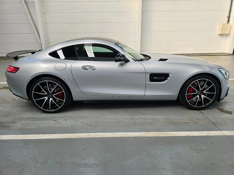 Mercedes-Benz AMG GT S / V8 BITURBO / DESIGNO / 54km !!! - Osobní auto: obrázek 4 Mercedes-Benz AMG GT S / V8 BITURBO / DESIGNO / 54km !!! - Osobní auto: obrázek 4