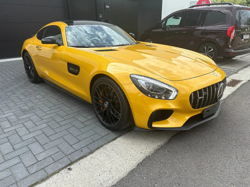 Mercedes-Benz AMG GT S / V8 BITURBO / DESIGNO - Osobní auto: obrázek 3 Mercedes-Benz AMG GT S / V8 BITURBO / DESIGNO - Osobní auto: obrázek 3