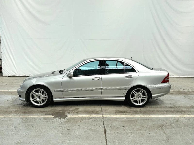 Mercedes-Benz C-Klasse C30 CDI / AMG /DIESEL TURBO 33795 km - Sedan: obrázek 2 Mercedes-Benz C-Klasse C30 CDI / AMG /DIESEL TURBO 33795 km - Sedan: obrázek 2