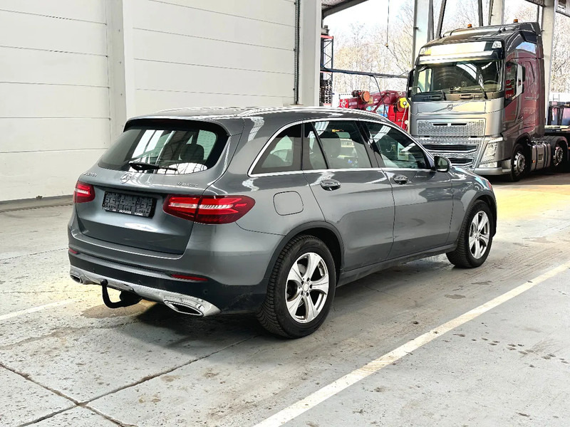 Mercedes-Benz GLC 220 D / 4MATIC / AUTOMAAT - SUV: obrázek 5 Mercedes-Benz GLC 220 D / 4MATIC / AUTOMAAT - SUV: obrázek 5