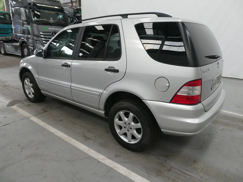 Mercedes-Benz M-Klasse ML 270 CDI 4x4 - SUV: obrázek 3 Mercedes-Benz M-Klasse ML 270 CDI 4x4 - SUV: obrázek 3