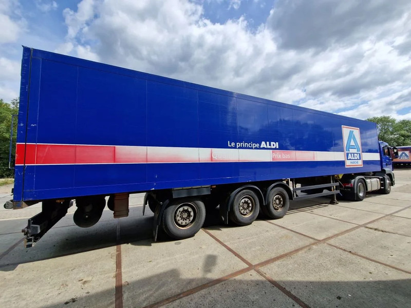 Skříňový návěs Schmitz Cargobull SKO 24: obrázek 8 Skříňový návěs Schmitz Cargobull SKO 24: obrázek 8