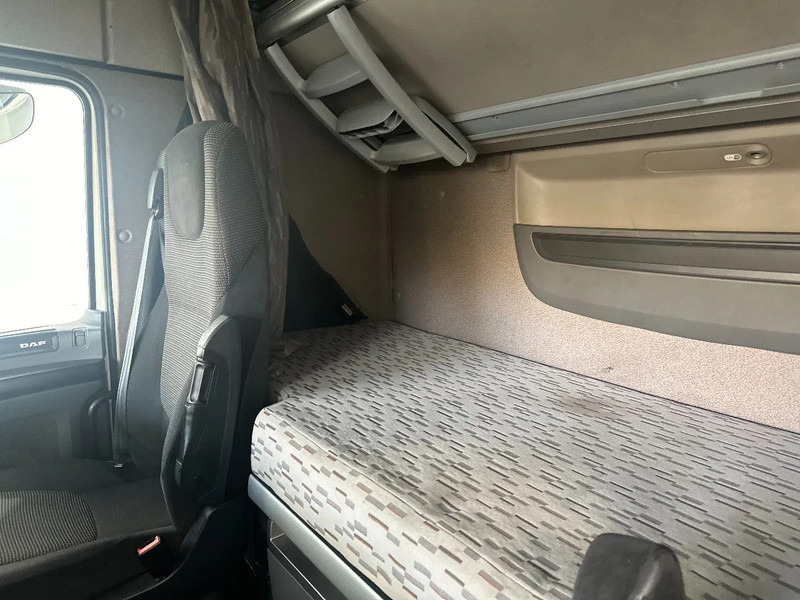 Tahač DAF XF 106.460 SPACECAB: obrázek 9