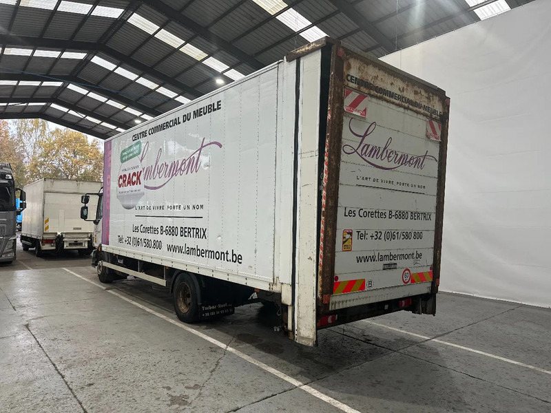 Volvo FL 240 VERHUISWAGEN / CAMION DE DÉMÉNAGEMENT - Skříňový nákladní auto: obrázek 2 Volvo FL 240 VERHUISWAGEN / CAMION DE DÉMÉNAGEMENT - Skříňový nákladní auto: obrázek 2