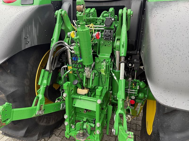 John Deere 6R155 AP 50KM STEEKASSEN 2023 3415 UUR!!! - Traktor: obrázek 4 John Deere 6R155 AP 50KM STEEKASSEN 2023 3415 UUR!!! - Traktor: obrázek 4